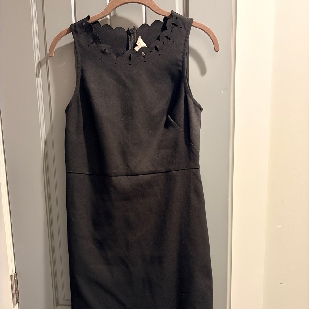 LOFT Black laser cut Scalloped Hem Sleeveless Sheath Dress | Size 2P